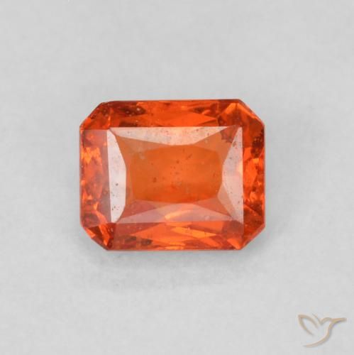 0.53ct 天然 ウォームオレンジ サファイア, エメラルドカット, SI