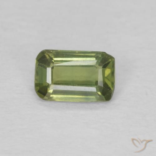 0.39ct 天然 ウォームグリーン サファイア, エメラルドカット, VS