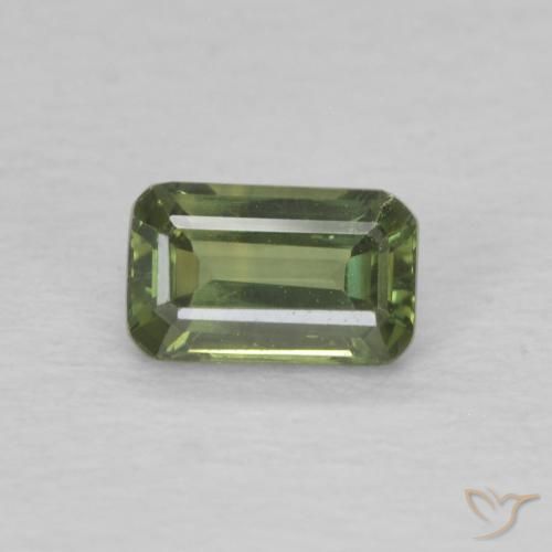 0.44ct 天然 ミディアムグリーン サファイア, エメラルドカット, VVS