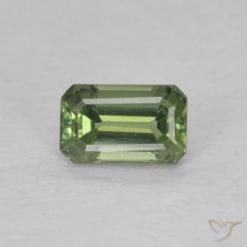 0.50ct 天然 ミディアムグリーン サファイア, エメラルドカット, VVS