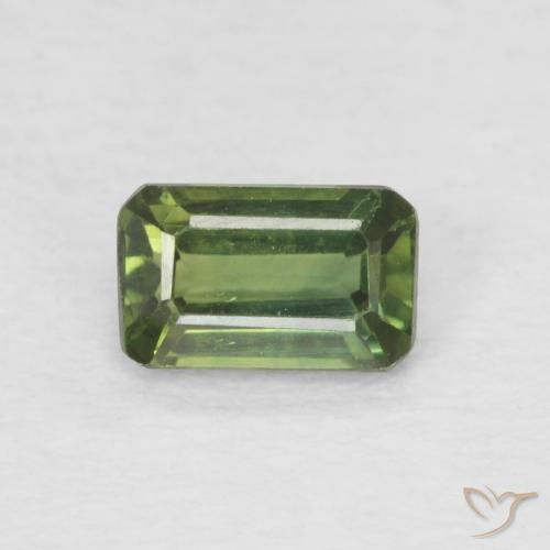 0.46ct 天然 薄いフォレストグリーン サファイア, エメラルドカット, VS