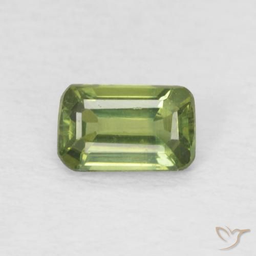 0.43ct 天然 薄いフォレストグリーン サファイア, エメラルドカット, VS