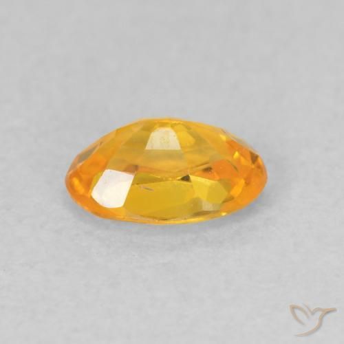 0.62カラットの天然Medium Light Orange-Goldサファイア、楕円形、VVS-VS