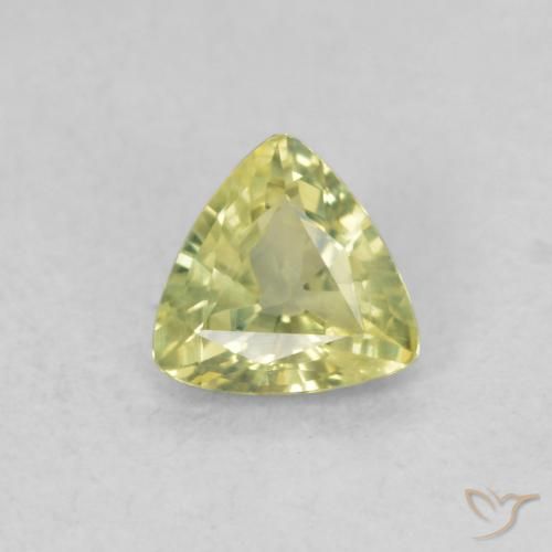 0.49ct 天然 黄みがかったグリーン サファイア, トリリオン, VS