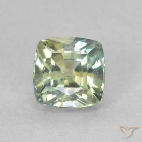 0.59ct 天然 薄いセージグリーン サファイア, クッション, VS