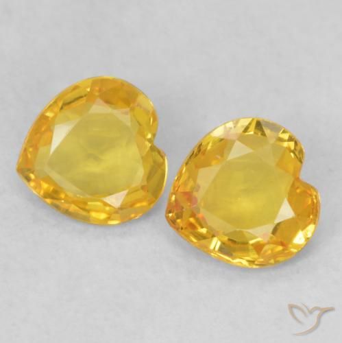 Shop natural 0.78ct ゴールド サファイア gems, 心臓, from タンザニア at GemSelect. In stock, global shipping!