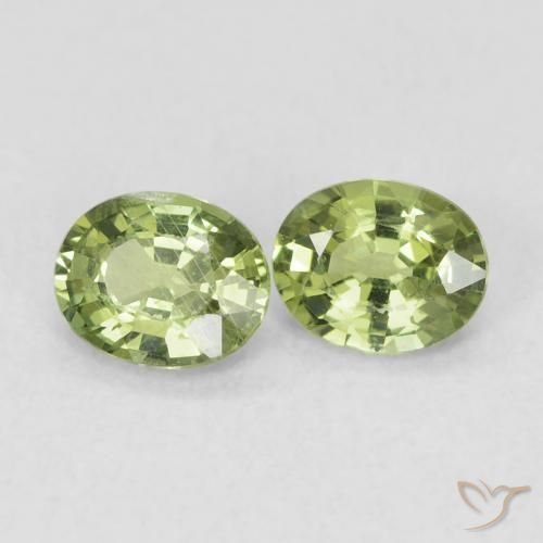 Shop natural 0.74ct ミディアムグリーン サファイア gems, 楕円形, from マダガスカル at GemSelect. In stock, global shipping!