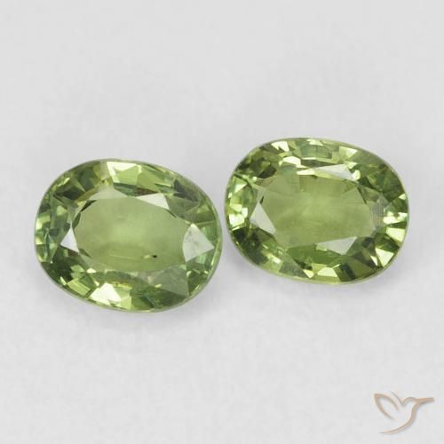 Shop natural 1.05ct ウォームグリーン サファイア gems, 楕円形, from マダガスカル at GemSelect. In stock, global shipping!