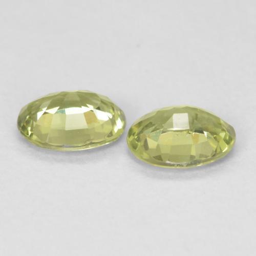 Shop natural 0.79ct ライトグリーン サファイア gems, 楕円形, from マダガスカル at GemSelect. In stock, global shipping!