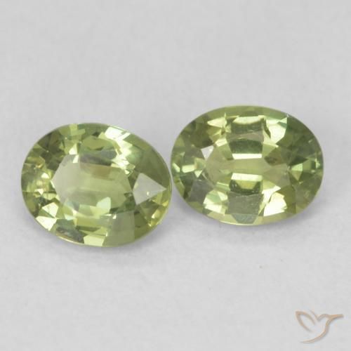 Shop natural 0.87ct 薄いフォレストグリーン サファイア gems, 楕円形, from マダガスカル at GemSelect. In stock, global shipping!
