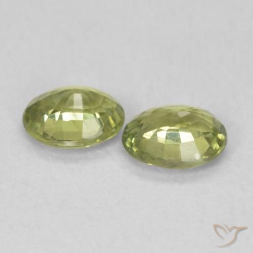 Shop natural 0.78ct ウォームアーシーグリーン サファイア gems, 楕円形, from マダガスカル at GemSelect. In stock, global shipping!