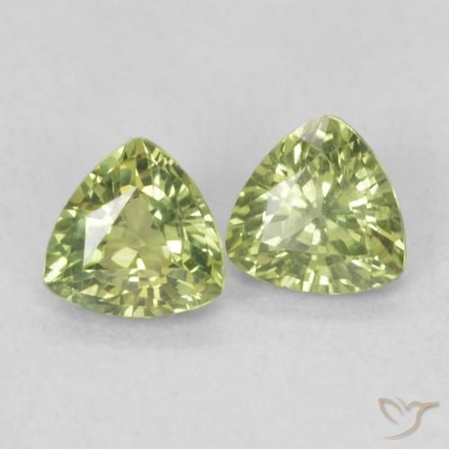 Shop natural 0.67ct 黄みがかったグリーン サファイア gems, トリリオン, from マダガスカル at GemSelect. In stock, global shipping!