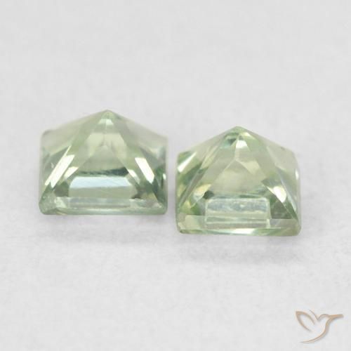 Shop natural 0.45ct 薄いグリーン サファイア gems, 四角形, from タンザニア at GemSelect. In stock, global shipping!
