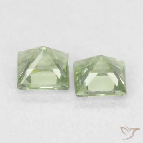 Shop natural 0.43ct 非常に薄いセージグリーン サファイア gems, 四角形, from タンザニア at GemSelect. In stock, global shipping!