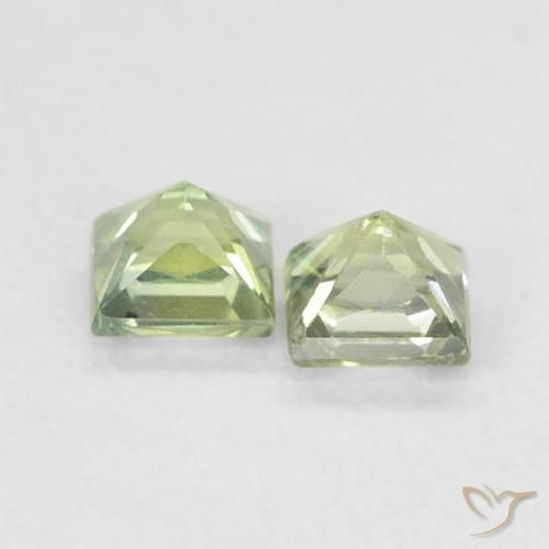Shop natural 0.44ct 薄いセージグリーン サファイア gems, 四角形, from タンザニア at GemSelect. In stock, global shipping!