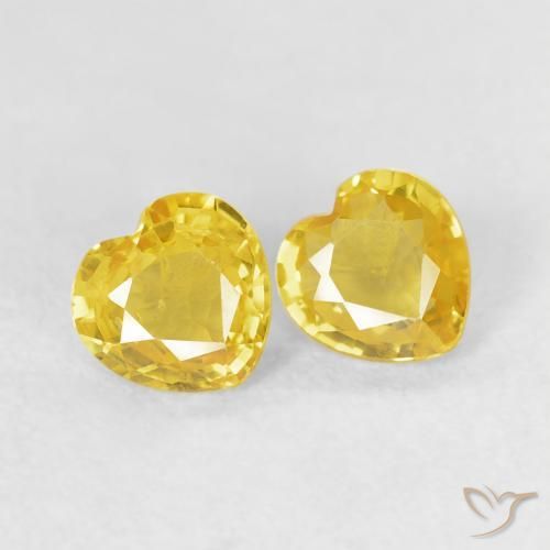 Shop natural 0.73ct イエロー サファイア gems, 心臓, from モザンビーグ at GemSelect. In stock, global shipping!
