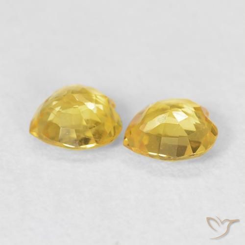 Shop natural 0.75ct ミディアムイエロー サファイア gems, 心臓, from モザンビーグ at GemSelect. In stock, global shipping!