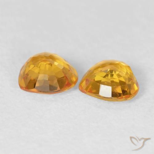 Shop natural 0.85ct 濃いオレンジゴールド サファイア gems, 心臓, from モザンビーグ at GemSelect. In stock, global shipping!