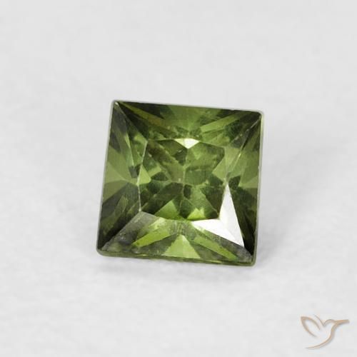 0.38カラットの天然Medium Dark-Greenサファイア、四角形、VS