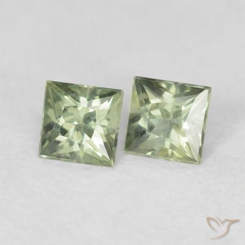 Shop natural 0.36ct ミディアムグリーン サファイア gems, 四角形, from タンザニア at GemSelect. In stock, global shipping!