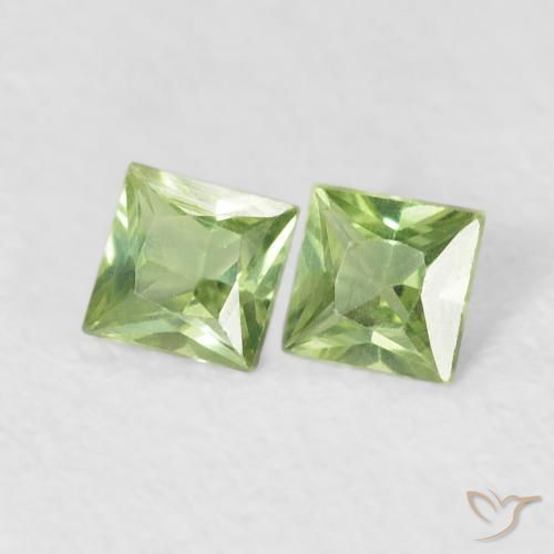 Shop natural 0.34ct ミディアムグリーン サファイア gems, 四角形, from タンザニア at GemSelect. In stock, global shipping!