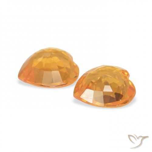 Shop natural 0.71ct ミディアムオレンジ サファイア gems, 心臓, from モザンビーグ at GemSelect. In stock, global shipping!