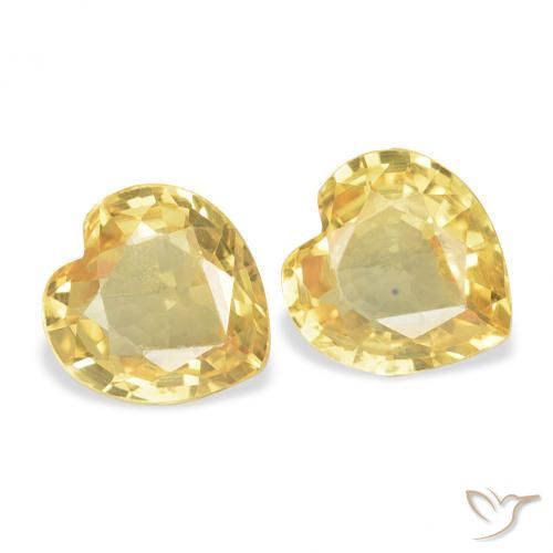 Shop natural 0.73ct ミディアムゴールデン サファイア gems, 心臓, from モザンビーグ at GemSelect. In stock, global shipping!