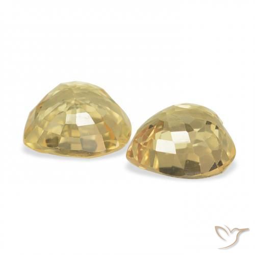 Shop natural 0.92ct ゴールド サファイア gems, 心臓, from モザンビーグ at GemSelect. In stock, global shipping!