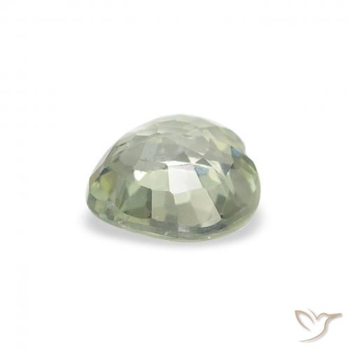 0.66カラットの天然Medium Light Greenサファイア、心臓、VS