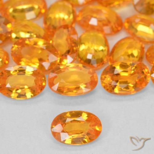 Shop natural 10.13ct 鮮やかなオレンジ サファイア gems, 楕円形, from タンザニア at GemSelect. In stock, global shipping!