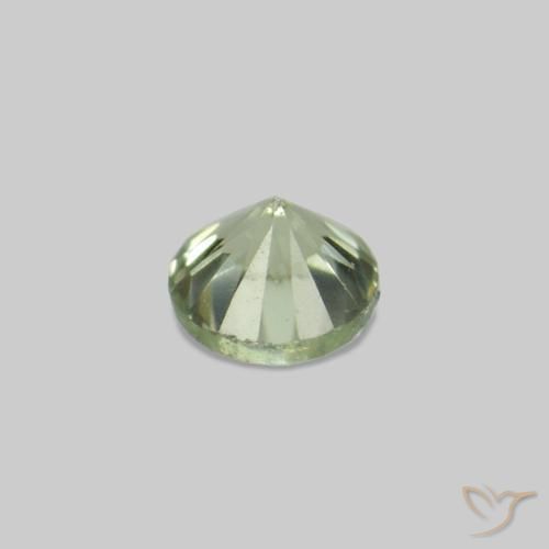 Shop natural 2.25ct 薄いグリーン サファイア gems, ラウンドカット, from タンザニア at GemSelect. In stock, global shipping!
