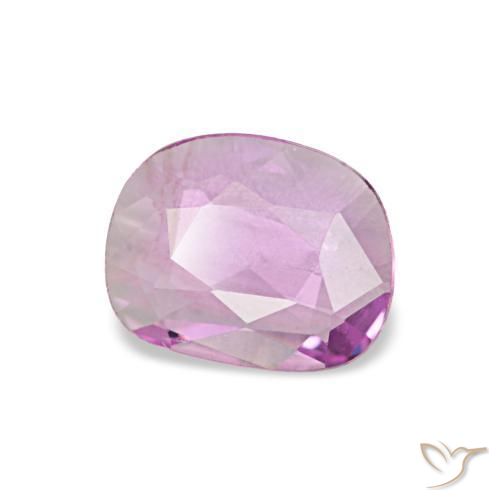 0.44カラットの天然Medium Light-Purpleサファイア（6.1×4.8 mm・オーバルカット）