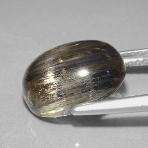 4.98カラットの天然レインボーカラースキャポライト、オーバルカット、透明