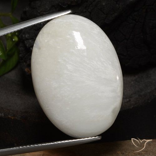 23.76ct 天然 ウォームホワイト スコレサイト, 楕円形, オペーク