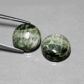 自然派の商品を探す ct グリーン セラフィナイト 宝石, ラウンドカット, ロシア からGemSelectで. 在庫あり、世界各国へ発送!