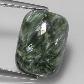 5.71カラットの天然グリーンセラフィナイト（14×10.1 mm・クッションカット）