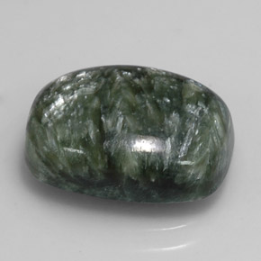 5.98カラットの天然グリーンセラフィナイト（14.2×10.2 mm・クッションカット）
