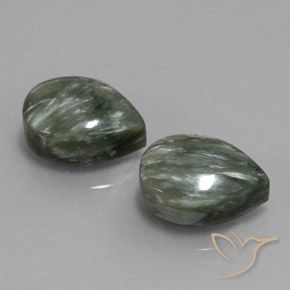 Shop natural 12.57ct アーシーグリーン セラフィナイト gems, 洋梨の形, from ロシア at GemSelect. In stock, global shipping!