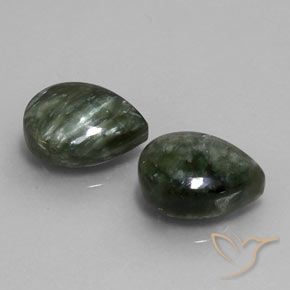 Shop natural 11.00ct 灰色がかった緑 セラフィナイト gems, 洋梨の形, from ロシア at GemSelect. In stock, global shipping!
