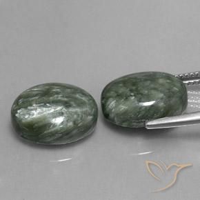 Shop natural 12.50ct ミディアムグリーン セラフィナイト gems, 楕円形, from ロシア at GemSelect. In stock, global shipping!