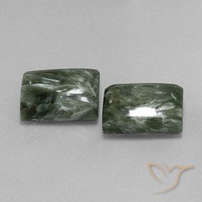 Shop natural 14.60ct グリーン セラフィナイト gems, バゲット, from ロシア at GemSelect. In stock, global shipping!