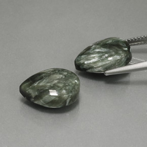 自然派の商品を探す ct グリーン セラフィナイト 宝石, 洋梨の形, ロシア からGemSelectで. 在庫あり、世界各国へ発送!