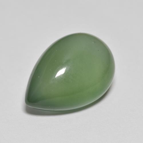 8.76カラットの天然アーシーグリーンサーペンティン（16.5×11.1 mm・洋梨の形）
