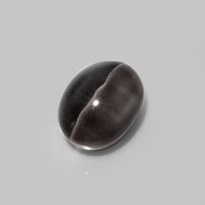 5.20カラットの天然灰色がかった茶Sillimanite Cat's Eye（10.5×8.1 mm・オーバルカット）