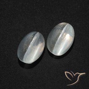 Shop natural 2.94ct クリアホワイト シリマナイトキャッツアイ gems, 楕円形, from マダガスカル at GemSelect. In stock, global shipping!