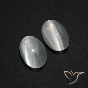 Shop natural 2.80ct クリアホワイト シリマナイトキャッツアイ gems, 楕円形, from マダガスカル at GemSelect. In stock, global shipping!