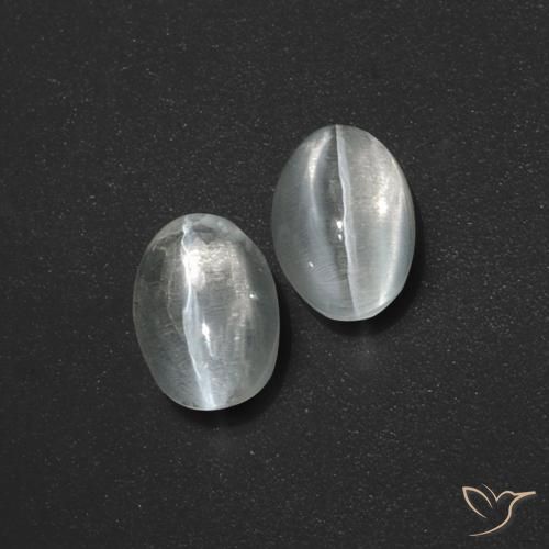Shop natural 2.64ct クリアホワイト シリマナイトキャッツアイ gems, 楕円形, from マダガスカル at GemSelect. In stock, global shipping!