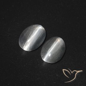 Shop natural 2.53ct クリアホワイト シリマナイトキャッツアイ gems, 楕円形, from マダガスカル at GemSelect. In stock, global shipping!