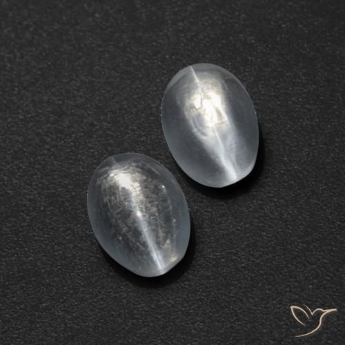 Shop natural 1.83ct クリアホワイト シリマナイトキャッツアイ gems, 楕円形, from マダガスカル at GemSelect. In stock, global shipping!