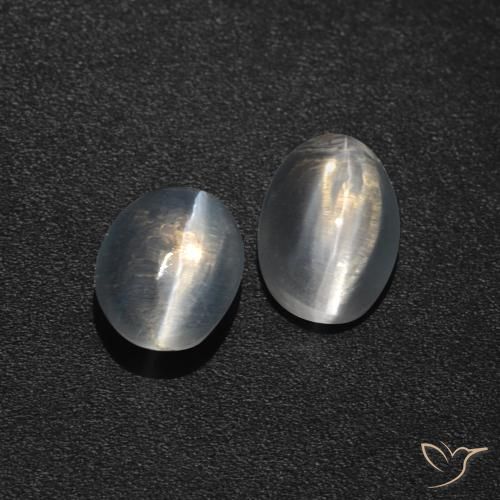 Shop natural 2.59ct クリアホワイト シリマナイトキャッツアイ gems, 楕円形, from マダガスカル at GemSelect. In stock, global shipping!